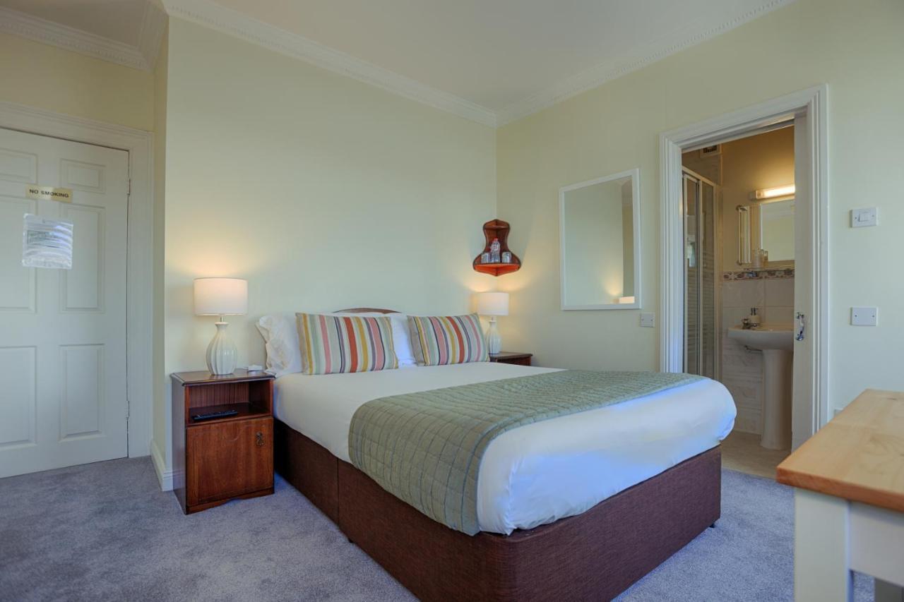 The Waterfront (Adults Only) Otel Dingle Dış mekan fotoğraf
